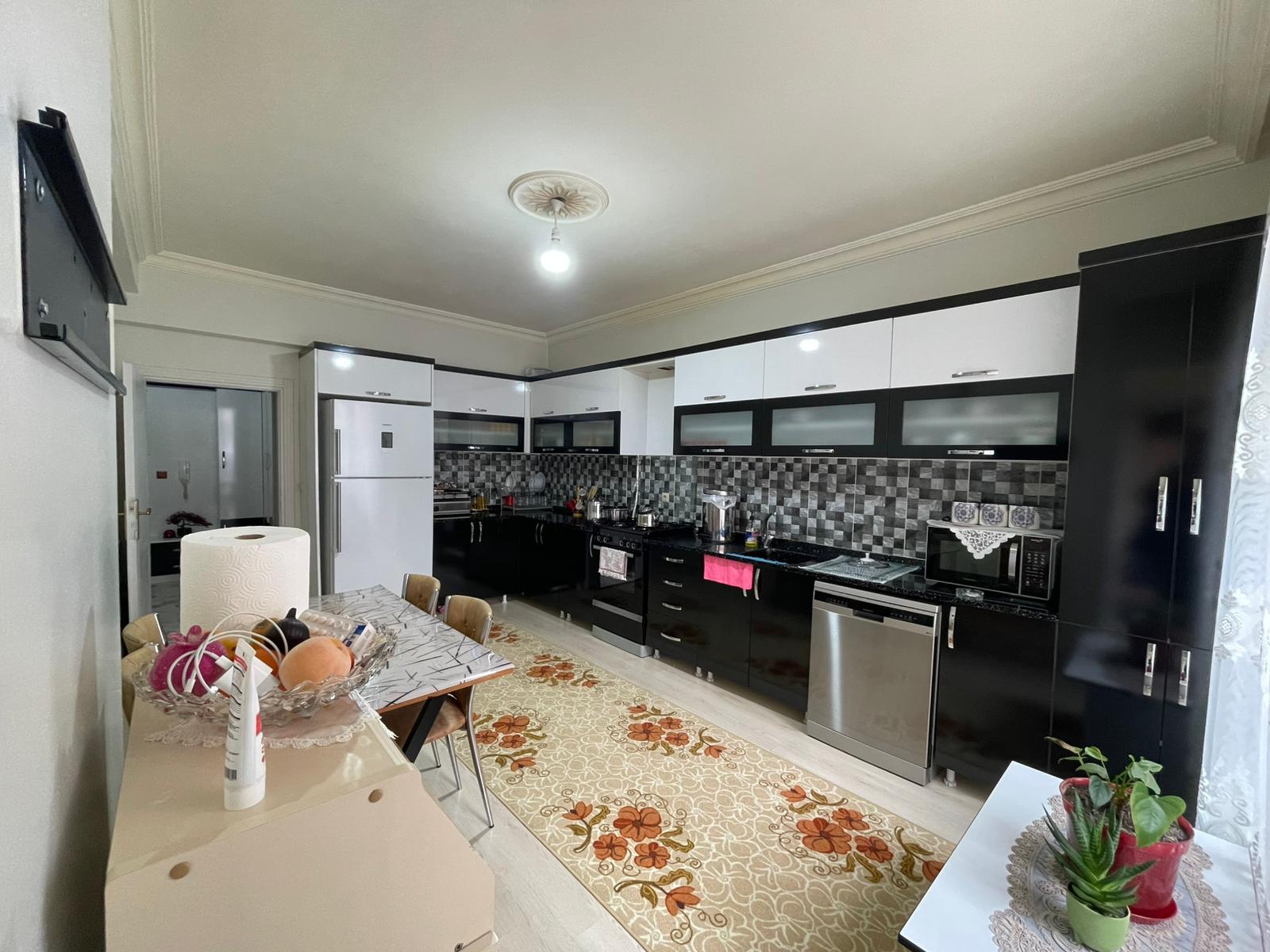 ŞÜKRÜPAŞA'DA SATILLIK DUBLEKS